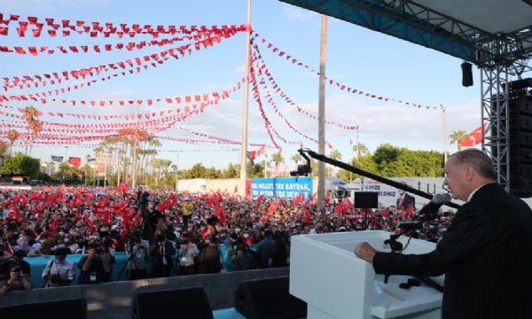 'Halka Hizmet, Hakka Hizmettir'