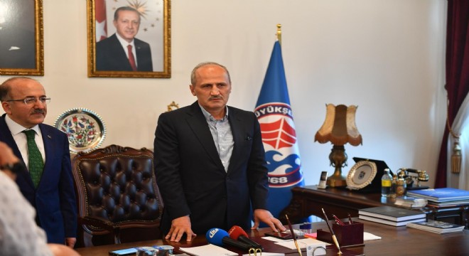 Turhan:  Ülkemiz çok kritik günlerden geçiyor 