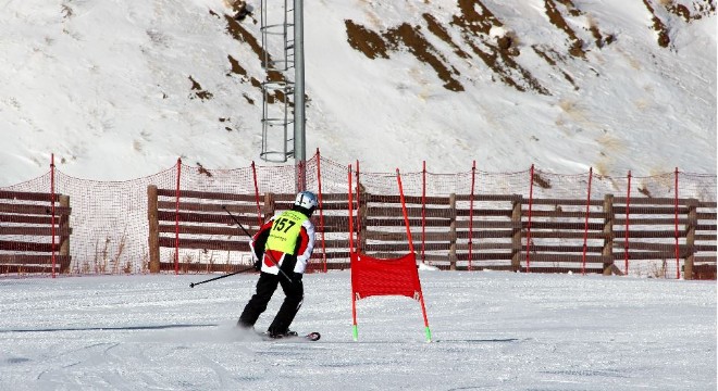 14 il Erzurum’da yarışıyor