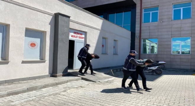 2 kaçak göçmen yakalandı, 2 kişi tutuklandı