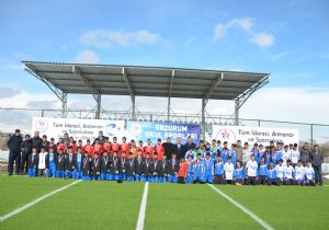 Futbolda Şampiyonluk Kupası Haşim İşcan’ın 