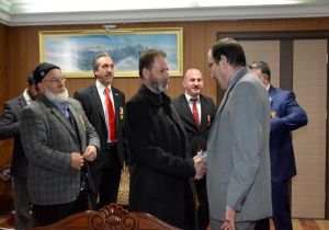 ‘Bir değil, bin ev feda olsun’