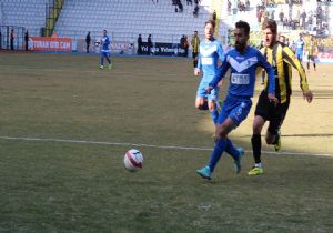 Bayburt oynadı, Erzurumspor kazandı