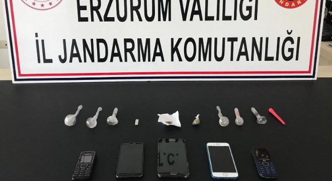 4 uyuşturucu taciri tutuklandı