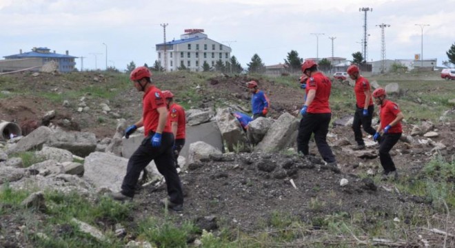 6 ilin katıldığı deprem tatbikatı gerçeği aratmadı