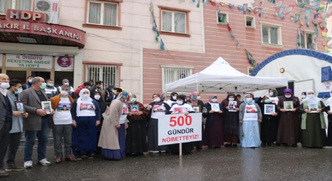 Ailelerin evlat nöbeti 500 üncü gününde