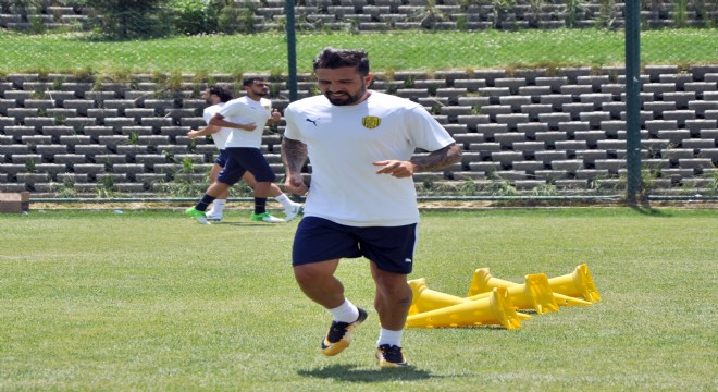Ankaragücü nde yeni sezon hazırlıkları sürüyor