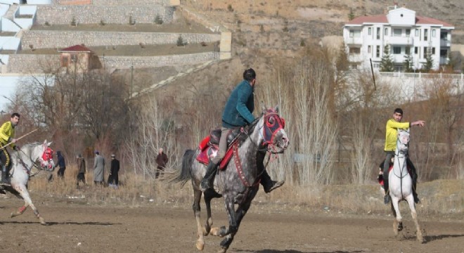 Atlı Cirite turist ilgisi