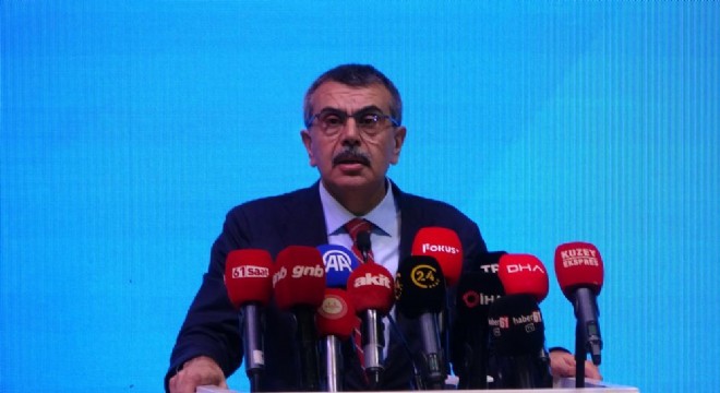 Bakan Tekin'den yapay zeka değerlendirmesi