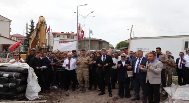 Bedir: ’ Şenkayamız şantiye gibi’