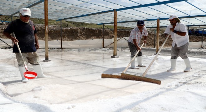 Bu ilçe Doğu’nun tuz ihtiyacını karşılıyor