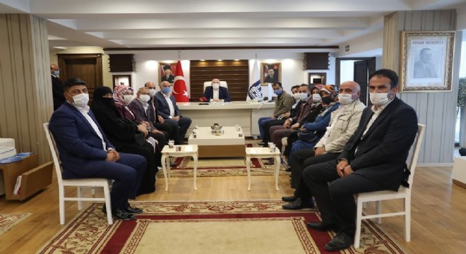 Büyükşehir’de AK gündem