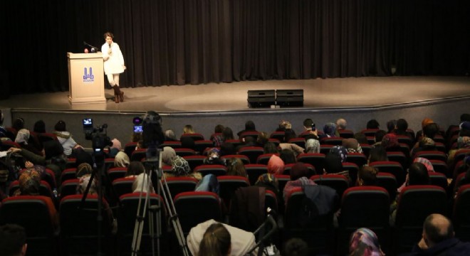 Büyükşehir’den ebeveynlere özel konferans