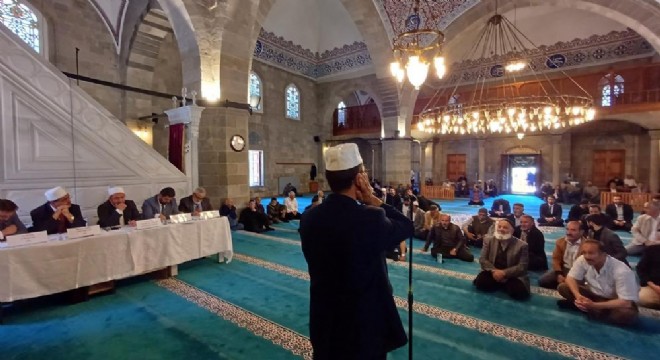 Din görevlileri Ezanı en güzel okumak için yarıştı