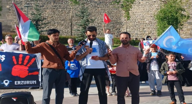 Doğu Türkistan ve Gazze için yürüdüler