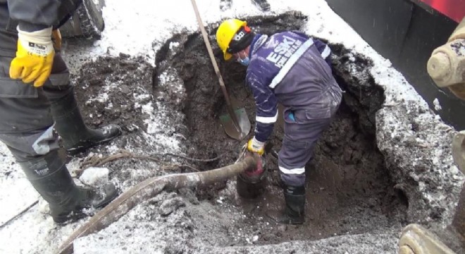 Dondurucu soğukta ekmek mücadelesi