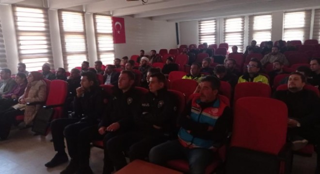 Emniyet Tekman da kamu personelini bilgilendirdi