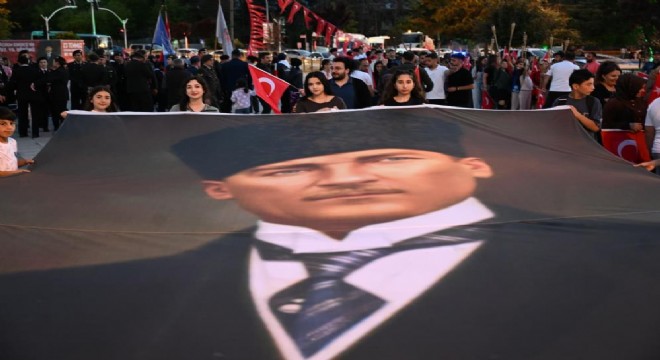 Erzurum da 107. yıl coşkusu