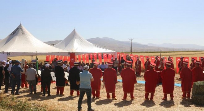 Erzurum’da hasat bayramı