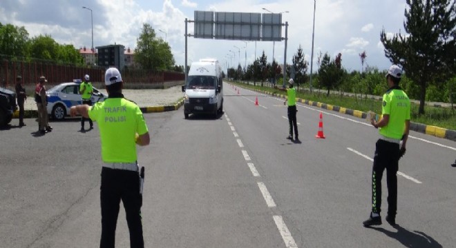 Erzurum – Kars yolunda asayiş uygulaması