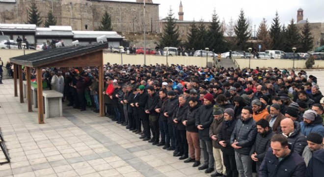 Erzurumlu dağcı Tekin son yolculuğuna uğurlandı