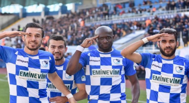 Erzurumspor lideri devirdi