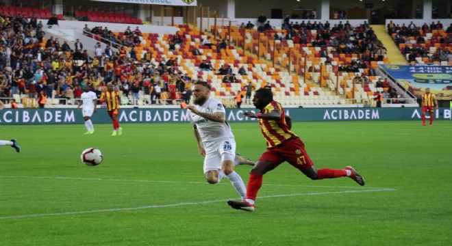 Erzurumspor ümidini son 2 haftaya bıraktı: 3-1