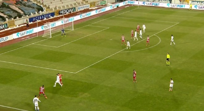 Erzurumspor zirve iddiasını sürdürdü: 0 - 2