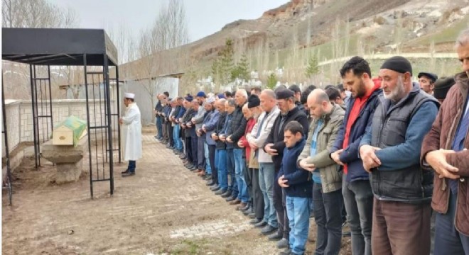 Genç doktor son yolculuğuna uğurlandı