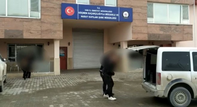 Göçmen kaçakçıları tutuklandı