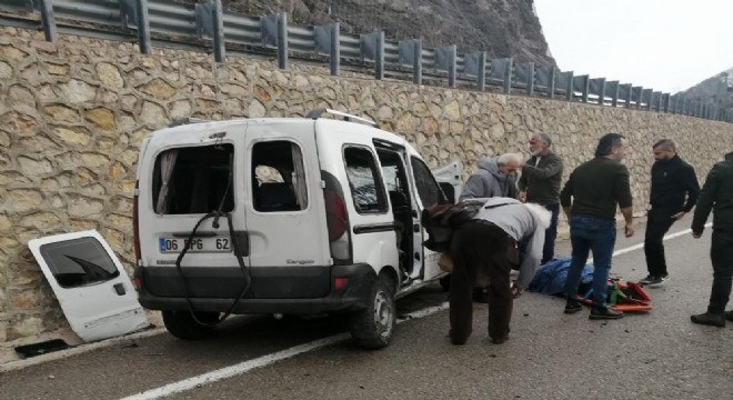 Gümüşhane yolunda trafik kazası: 6 yaralı