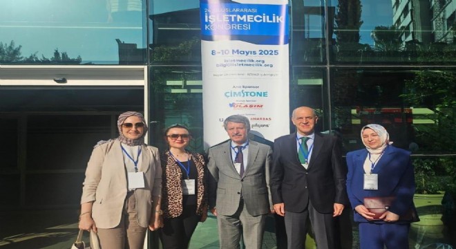 İzmir Yaşar Üniversitesinde ehram gündemi