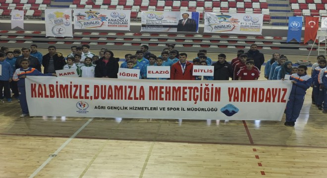 ‘Kalbimizle Duamızla Mehmetçiğin Yanındayız 