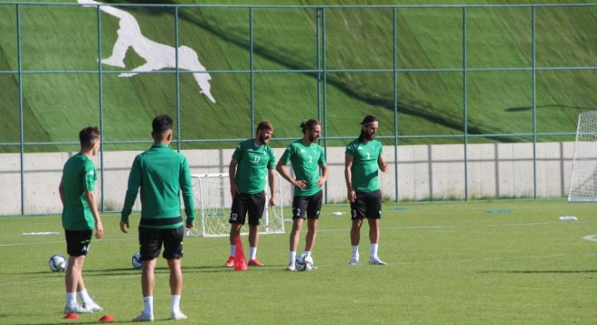 Kocaelispor Erzurum kampında tempoyu arttırdı