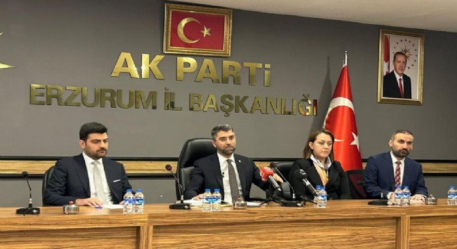 Küçükoğlu basın mensuplarıyla bir araya geldi