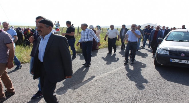 Leyla Türkiye’yi yasa boğdu
