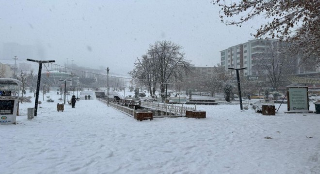Malatya’da eğitime kar engeli