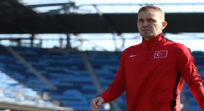 Mert Günok, milli takım kariyerini sonlandırdı