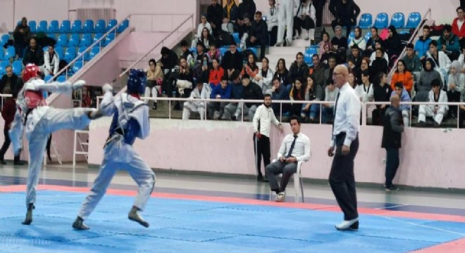Öğrenciler Taekwondo’da yarıştı