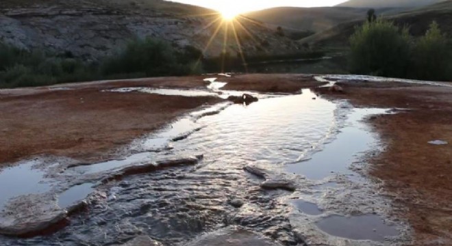 Otlukbeli travertenli gölü turizme kazandırılıyor