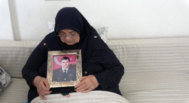 Özüberk, 'Allah tüm şehit annelerine yardım etsin'