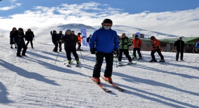 Palandöken, pistleriyle göz kamaştırıyor