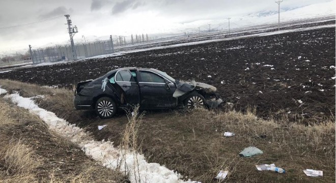 Pasinler Başkan adayı kaza geçirdi: 1 ölü, 4 yaralı