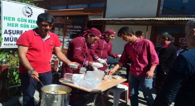 Pasinler TSO’dan 2 bin kişiye Aşure ikramı