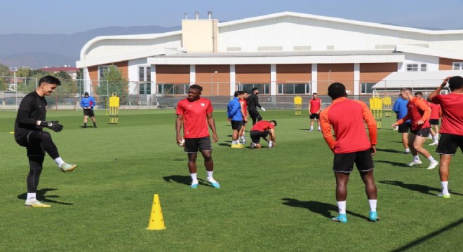 Rakip Boluspor da Erzurumspor mesaisi