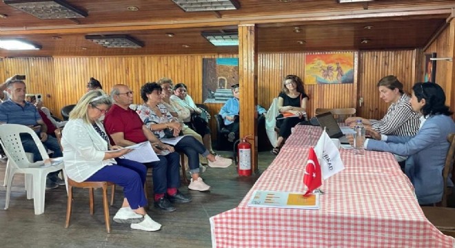 SÜRKAD’dan sokak hayvanları mevzuatı raporu