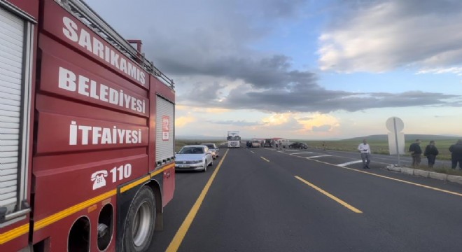 Sarıkamış Akboğa da trafik kazası: 4 yaralı
