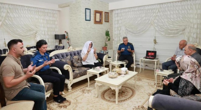 Şehit polis Veysi Kakı dualarla anıldı