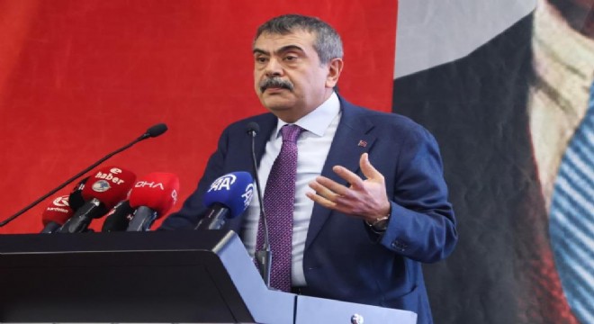 Tekin: Türkiye'yi hep beraber inşa ediyoruz