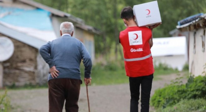 Türk Kızılay ı depremzedelerin duasını alıyor